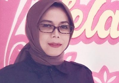 Jangan Tempatkan Lelakimu Dihati Terdalam || Oleh Endah Sayani