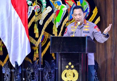 Bantuan Pendidikan Putra-Putri Polri, Kapolri: Polri Siap Kawal Program  Kementerian BUMN
