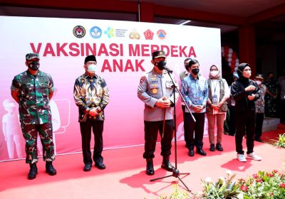 Kapolri Launching Vaksinasi Merdeka Anak di Gelar 30 Provinsi