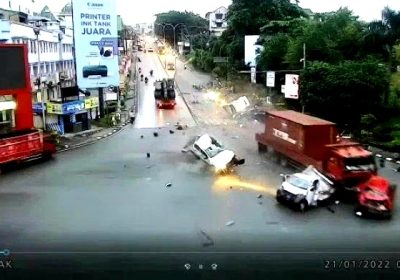 Empat Orang Tewas Tabrakan Beruntun di  Balikpapan, Mabes Polri Selidiki