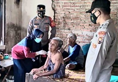 Layanan Vaksinasi Jemput Bola Disambut Baik Masyarakat Pekalongan