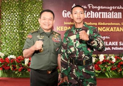 Kasad Wujudkan Mimpi Henz Songjanan Jadi Prajurit TNI AD