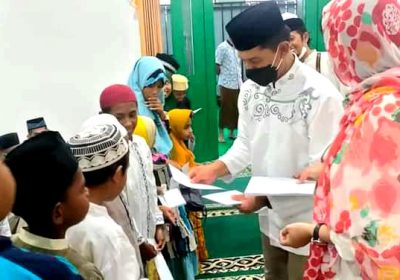 Berbagi Kasih, Danrem 182/JO Berikan Santunan Kepada Anak Yatim
