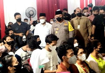 Irjen Fadil Imran: Tidak Perlu Repot Keluar Mesjid Bisa Lansung Suntik