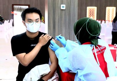 Gandeng BIN, Unas Gelar Vaksinasi Covid-19
