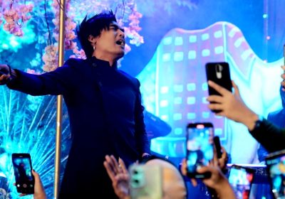 Perseteruan Andika Kangen Band  dan  Tri Suaka, Charly VHT Prihatin