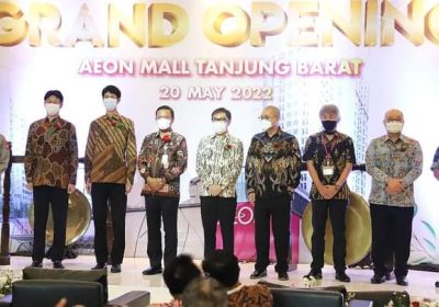 Wali Kota Munjirin Resmikan Mal Mewah Aeon di Tanjung Barat