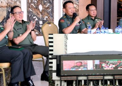 Kasad Tak Bisa Menyembunyikan Kebahagiaannya