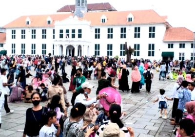 1.000 Wisatawan Sambangi Kawasan Kota Tua Tiap Hari