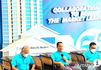 Bulog Distribusikan Minyak Goreng ke Pasar Seharga Rp14.000/Liter