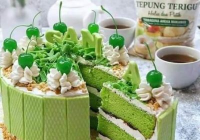 Green Forest Cake