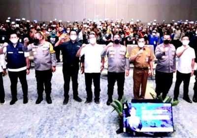 Polri Deklarasikan Anti Hoax dan Bijak Bermedsos Bersama Netizen