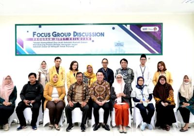 Komunikasi Kolaboratif Sekolah-Rumah Atasi Keterbatasan KBM Hybrid