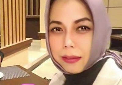 Bedanya Cinta dan Sayang || Oleh Endah Sayani