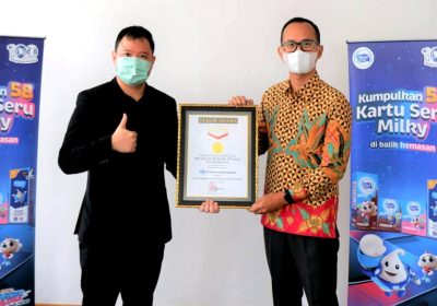 Frisian Flag® Milky Raih MURI Lomba Gambar Daring Peserta Terbanyak