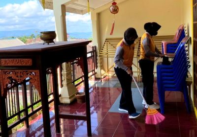 Hari Jadi Polwan, Polwan Wonosobo  Bersih-Bersih  Tempat Ibadah