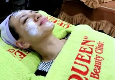 Dua Pekan  Setelah Perawatan Wajah, Yeyen Lidya Merasa Cocok dengan Queen Beauty Clinic