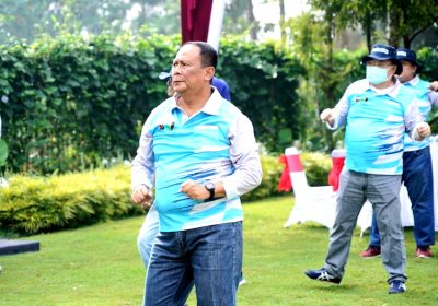 Polda Jabar Menggelar Olahraga Bersama dengan Jajarannya