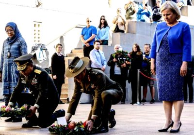 Lawatan ke Australia, Kasad Letakkan Karangan Bunga di  Australian War Memorial