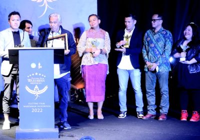 “‘Ngeri-ngeri Sedap” Raih Piala Gunungan Emas di Anugerah Festival Film Wartawan Indonesia ke-12
