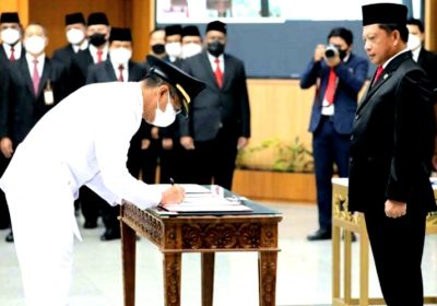 Menteri Tito Resmi Lantik Penjabat Gubernur DKI  Heru Budi Hartono