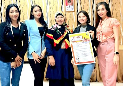 Mahasiswi Fikom Universitas Mercubuana Gelar Penyuluhan “Bijak Memakai Gadget di Zaman Sekarang“