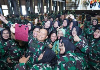 Peran Kowad Meskipun Wanita Tetap Militer