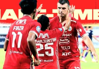 Liga 1: Persija Keok Dipermalukan PSIS Semarang 0-2, Thomas Doll Gigit Jari
