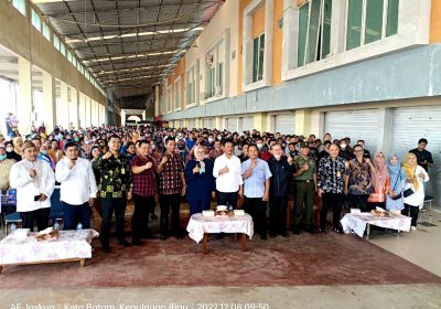 Pemko Batam Gandeng PT Pos Indonesia (Persero) Salurkan BLT Daerah*