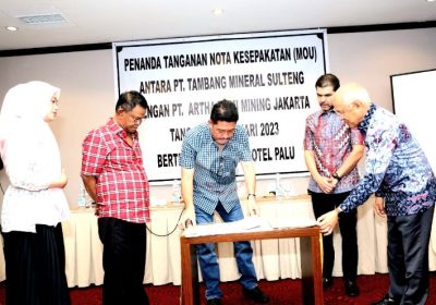 Disaksikan Gubernur, PT Tambang Mineral Sulteng Teken MoU dengan PT Artha Bumi Mining Jakarta