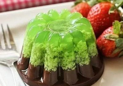 Puding Lumut Pandan Cokelat