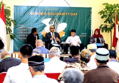 Diskusi Kemanusiaan Hari Solidaritas Kashmir