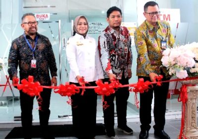 Kantor Cabang Bank INA Perdana Palu Diresmikan