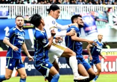 PSM Makassar Bekuk Persib Bandung 2-1 di Stadion Pakansari Bogor, PSM Puncaki Klasemen