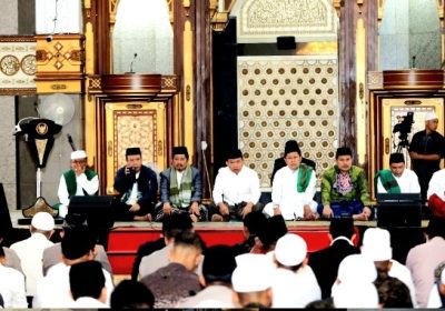 Muhasabah dan Istighosah Peringati Isra Mi’raj Nabi Muhammad SAW di Masjid Al Qomar Cianjur
