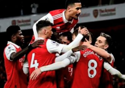Arsenal Mute Everton 4-0, Record Big Win