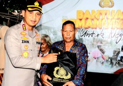 Ribuan Paket Sembako dari Kapolri Disalurkan ke 10 Titik