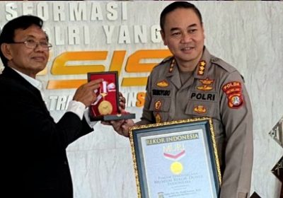 Ungkap Tindak Pidana Jaringan Internasional Polda Metro Terima Penghargaan MURI