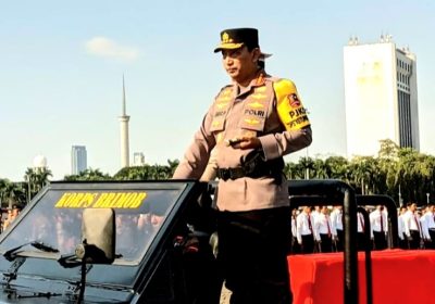 Kapolri Tegaskan Polisi Berseragam Jaga Tempat Ibadah Saat Sholat Ied