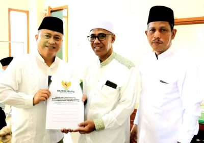 Pemkoad Jakarta Selatan Berikan Bantuan di Pengajian Majelis Ta’lim Al-Fauz