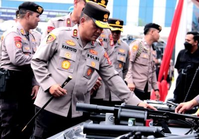 Kapolda Metro Periksa Kelayakan Peralatan, senjata dan Rantis Ditsamapta PMJ