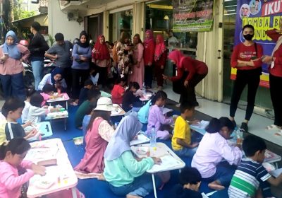Hari Bumi Sedunia Proklim 1000 Tangkai Gelar Lomba Kolase