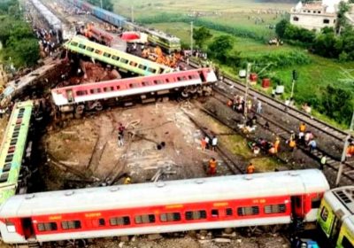 Tabrakan Kereta Api di India Tewaskan 288 Orang