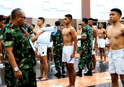 Aspers Kasdam Jaya Pimpin Sidang Parade Catar Taruna/Taruni Akmil TNI AD TA 2023 Subpandasus Jaya