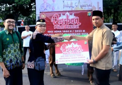 Kapolres Tangerang Kota Salurkan 68 Hewan Kurban dan 6 Ekor Sapi dari Kapolri