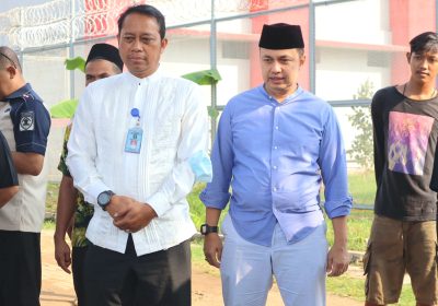 Warga Binaan dan Petugas LP Kelas I Tangerang Sholat Idul Adha di Masjid Baitussalam