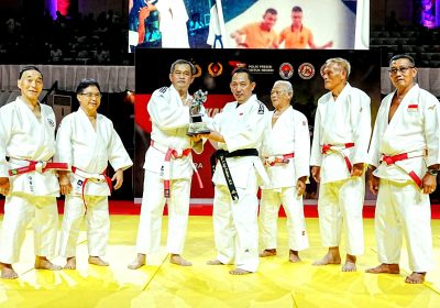 Momentum HUT Bhayangkara ke-77, Jenderal Sigit Raih Sabuk Hitam