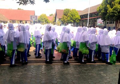 MTSN 1 Lotim Gandeng Polres Lotim dan BPBD Saat MOS