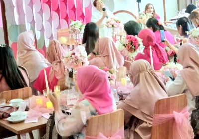 Gelar Gathering dengan TikTokers, Felancy Berikan Edukasi Sukses Via Live Streaming