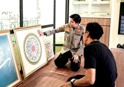 Bangun Galeri Kaligrafi Lengkong Kyai, AKP Seala Syah Alam Jaga Kamtibmas dan Tingkatkan Perekonomian UMKM